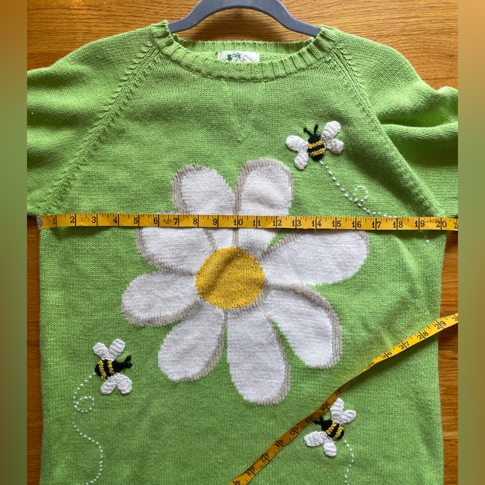 Quacker Factory Green Sweater with Floral and Bee Design Cotton Ramie Sz M - Picture 7 of 8
